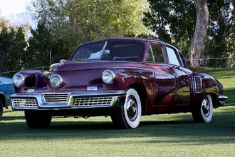 Почему водителю предлагали нырнуть под панель при аварии в 1948 году