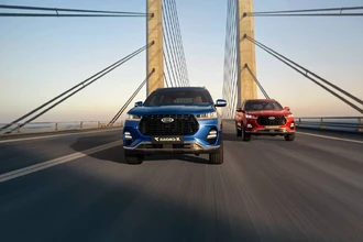 Новый семейный кроссовер: детали, комплектации и цены на российский среднеразмерник