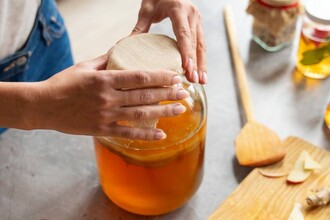 Может ли комбуча снижать сахар? Что показали исследования напитка при диабете