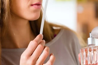 Потеря обоняния: ранний и простой сигнал о риске болезни Альцгеймера