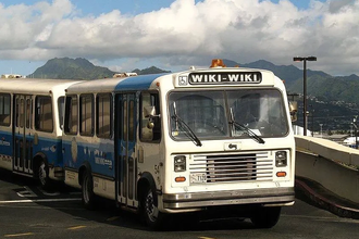 История слова «вики»: как гавайский автобус подарил имя Википедии