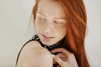 Мурашки как симптом: о каких болезнях нервной системы они говорят