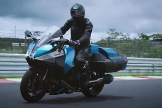 Kawasaki представила водородный мотоцикл: будущее ДВС начинается сейчас