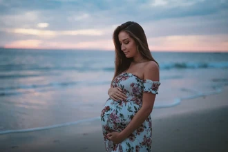 Грязный воздух губит яйцеклетки: почему смог угрожает рождаемости