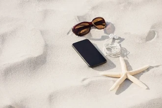 Как спасти смартфон от перегрева летом: простые правила в жару