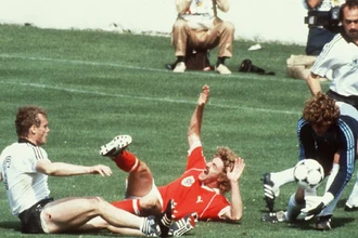 «Хихонский позор»: скандальный матч ФРГ и Австрии, изменивший правила ЧМ