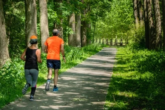 Как спорт защищает мозг гипертоников от деменции: новое открытие ученых