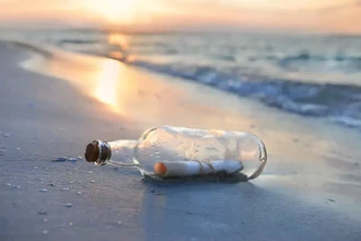 Найдена бутылка с письмом, путешествовавшая по океану с 1961 года