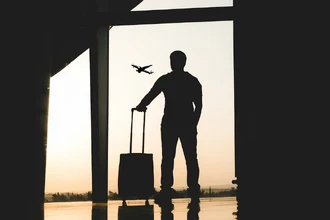 Лучшее время для вылета: когда летать дешевле и без задержек