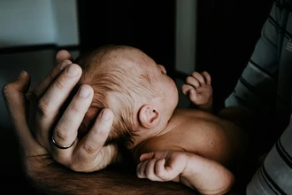 Водные роды: безопасны ли они для ребенка и матери по данным ученых