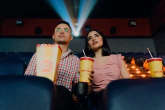 Почему мы едим перед телевизором? Психология многозадачности и переедания