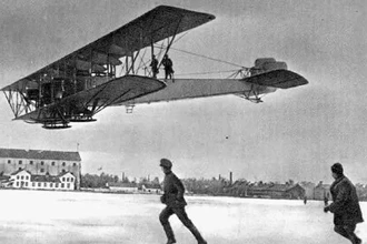 «Илья Муромец»: самый неожиданный самолет-гигант с ванной и салоном