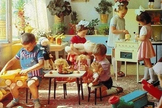 Как покрасить дерево насквозь: нерешенная задача советских мебельщиков