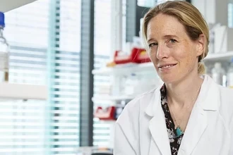 Диабет и глаз: как микроимплант с клетками может заменить инъекции