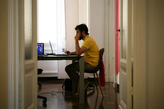 Компьютер и потенция: как сидячий образ жизни влияет на мужское здоровье