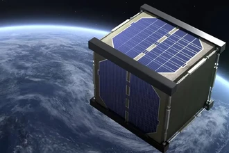 Первый в мире деревянный спутник отправится в космос летом