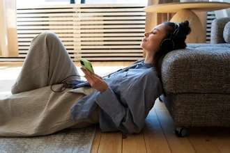 Где в теле мы чувствуем музыку: карта телесных ощущений для разных жанров