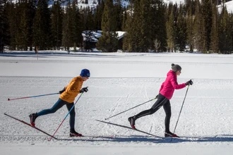 7 свежих способов полюбить лыжные прогулки заново – ваш вариант здесь