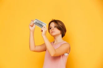 Почему подделку называют «липой»: 3 самые правдоподобные версии происхождения слова