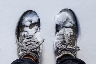 Как уменьшить обувь, если она велика: 7 рабочих способов для удобства