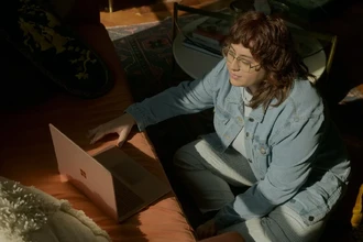 91% молодых сотрудников предпочли бы деньги вместо рождественской вечеринки