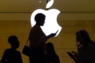 Apple запатентовала технологию умной одежды с сенсорами в ткани