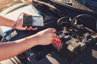 Как выбрать аккумулятор для машины, чтобы он не подвел в сильный мороз