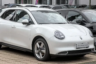 Стильный электрокар Ora Good Cat от экс-дизайнера Porsche едет в Россию